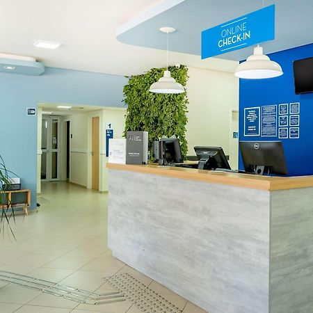 Ibis Budget ピラシカーバ エクステリア 写真